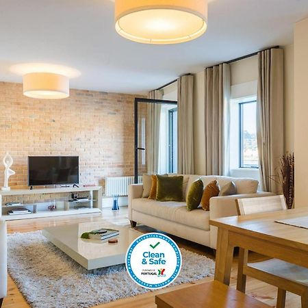 Feel Porto Destilaria Residence บีลาโนวาเดกายา ภายนอก รูปภาพ