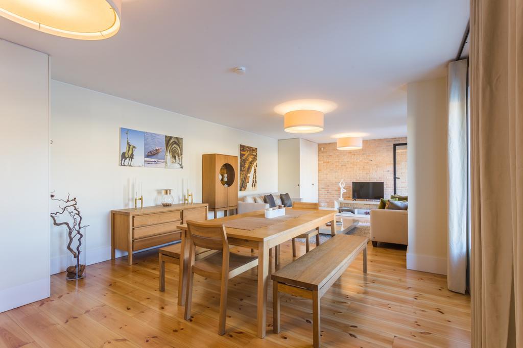 Feel Porto Destilaria Residence บีลาโนวาเดกายา ภายนอก รูปภาพ