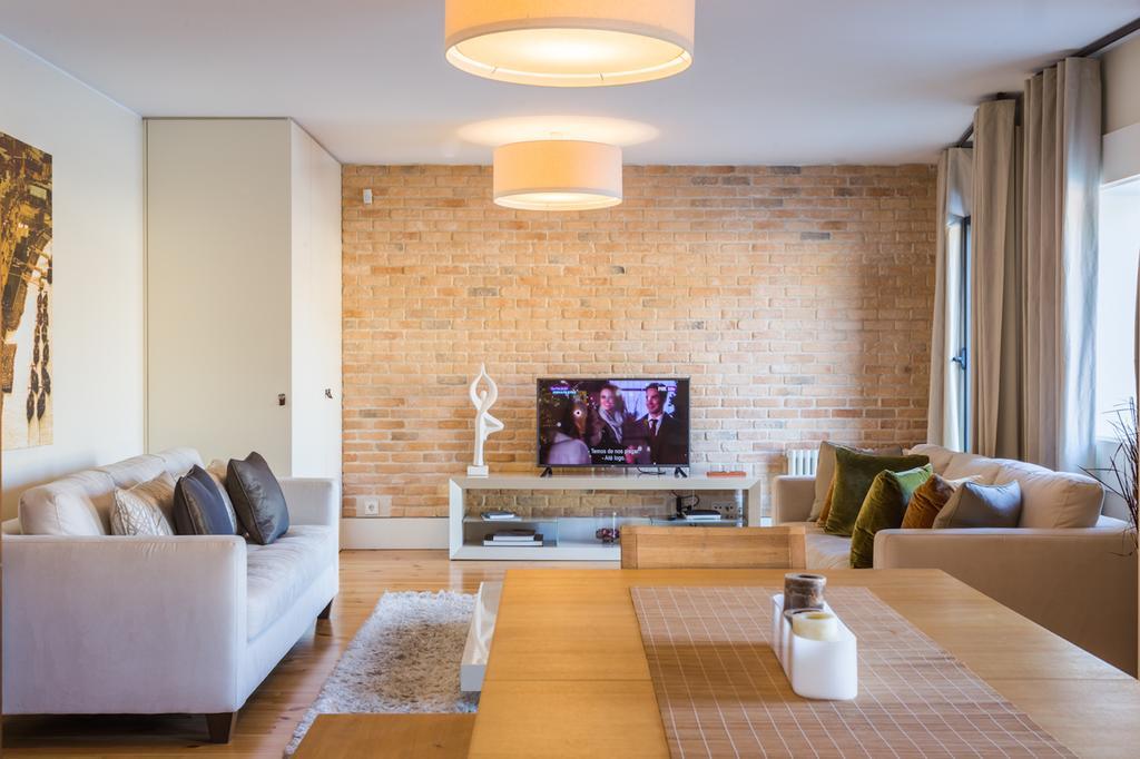 Feel Porto Destilaria Residence บีลาโนวาเดกายา ภายนอก รูปภาพ