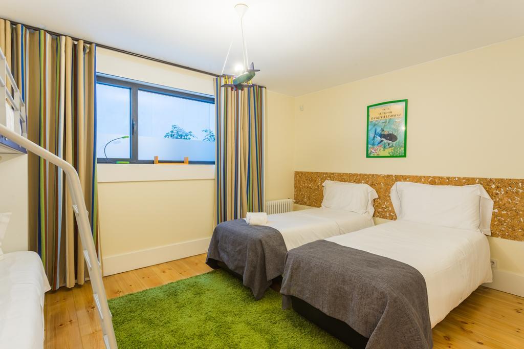 Feel Porto Destilaria Residence บีลาโนวาเดกายา ภายนอก รูปภาพ